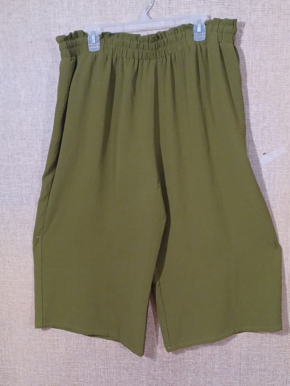 Comfort-Fit Olive Green Women’s Bermuda Shorts